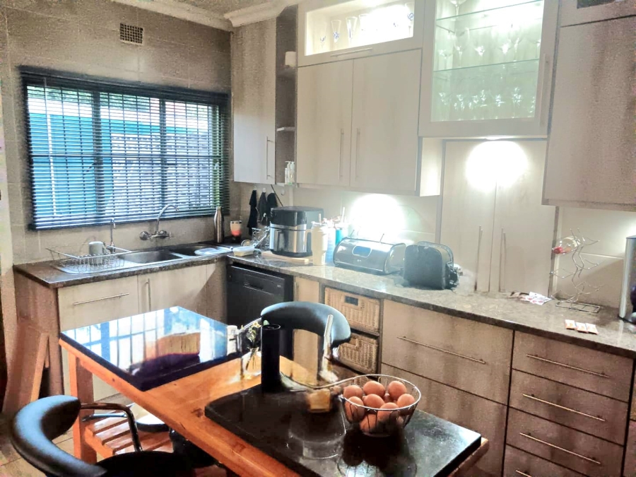3 Bedroom Property for Sale in Generaal De Wet Free State
